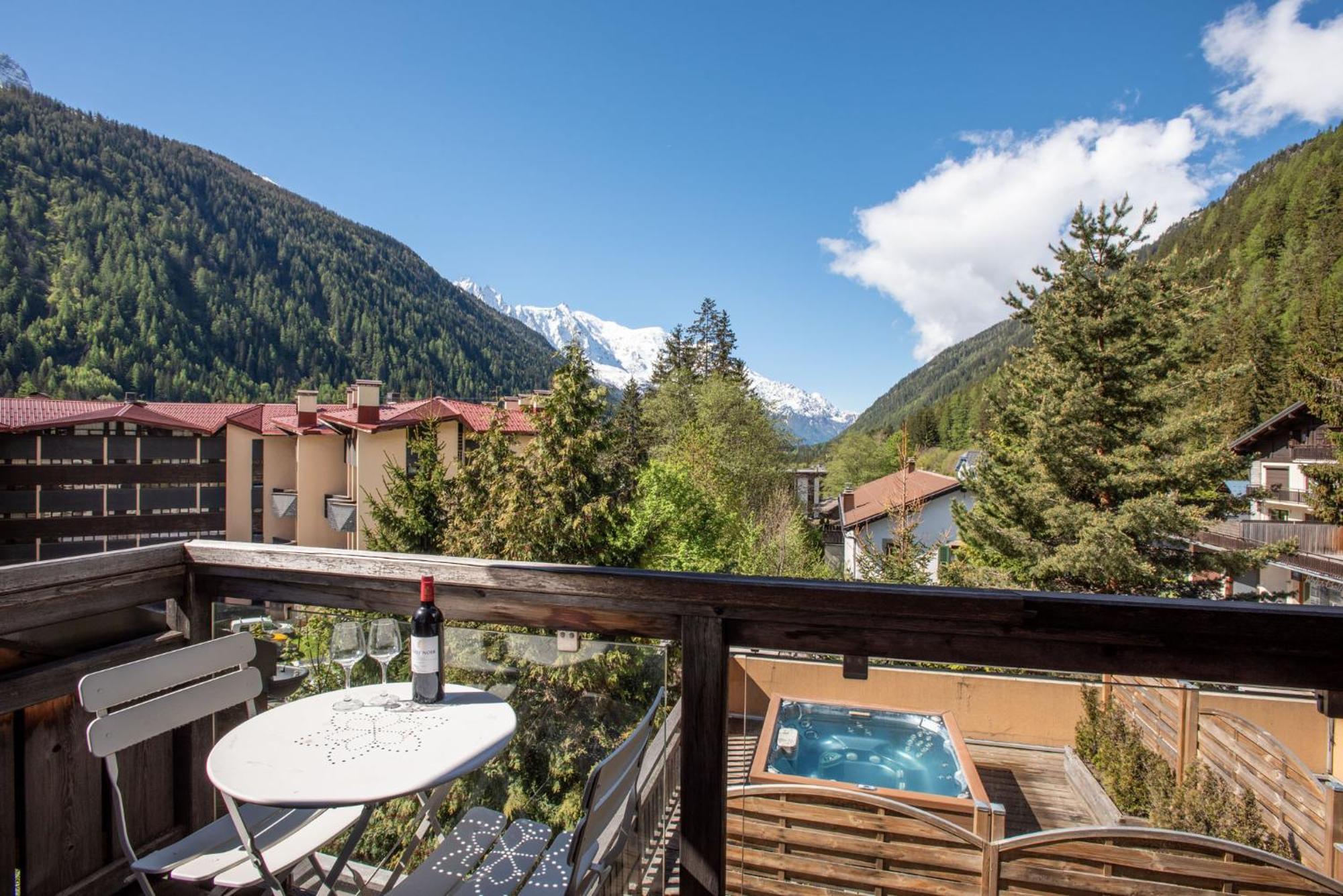 Les Melees Apartments - Alpes Travel - Argentiere Шамони Екстериор снимка